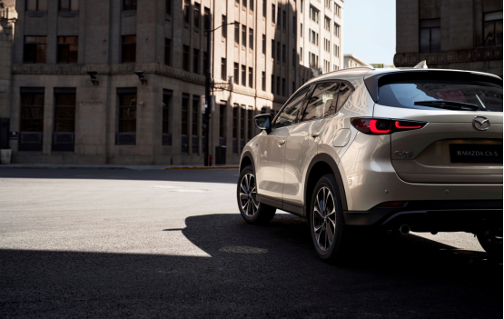 【上市新闻稿】-十年相伴再启新程 17.58万元起 新mazda cx-5正式上市final1680.png