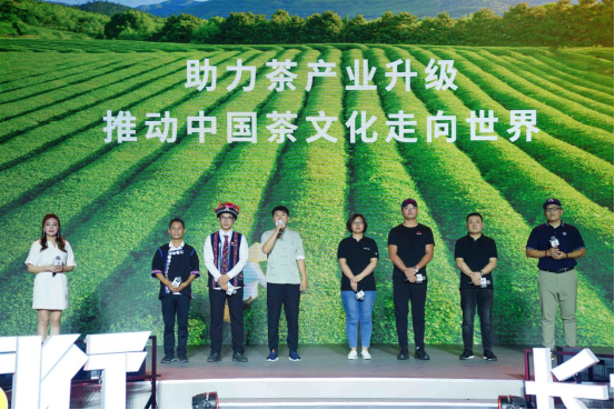 【新闻通稿】长城炮品牌三周年暨全球粉丝节1390.png