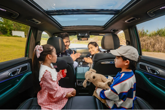 【fin日常稿】媲美豪车，传祺gs8斩获自主品牌中型suv保值率第一(2)1560.png