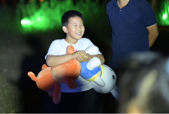 长安欧尚z6潮玩潮拍，探索不一样的秋日风光！(1)(1)(3)1320.png