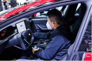 【新闻资料】Model S及Model X于2023上半年正式交付，1月6日公布售价945.png