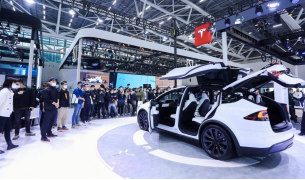 【新闻资料】Model S及Model X于2023上半年正式交付，1月6日公布售价1821.png