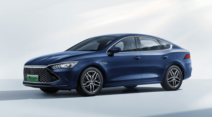 油电同价 颠覆燃油 秦PLUS DM-i 2023冠军版9.98万元起