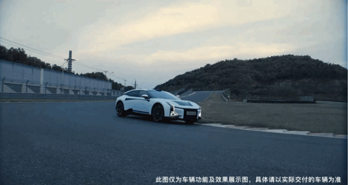 华人运通携手爱信引领主动后轮转向技术落地_20230217-压340.png