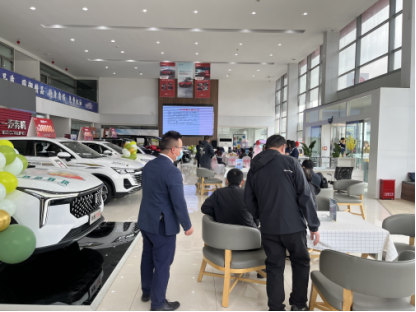 全新MPV奔腾M9石家庄上市22.98万元起1437.png
