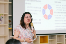 “不再独自闪烁”一汽红旗孤独症义诊及家庭教育讲座在海口举行320.png