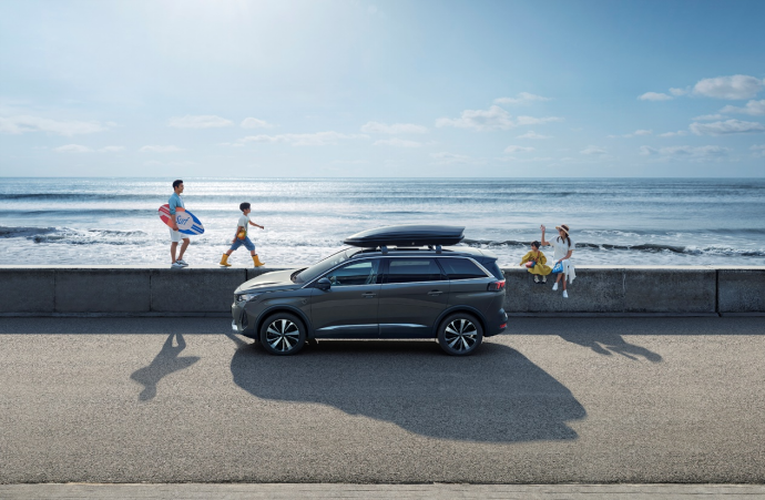 亲子首选健康suv 新5008斩获国内首个sgs汽车金标认证2847.png