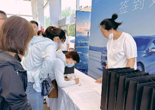 大五座SUV市场搅局者，新摩卡DHT-PHEV震撼上市，售价23.18万元260.png