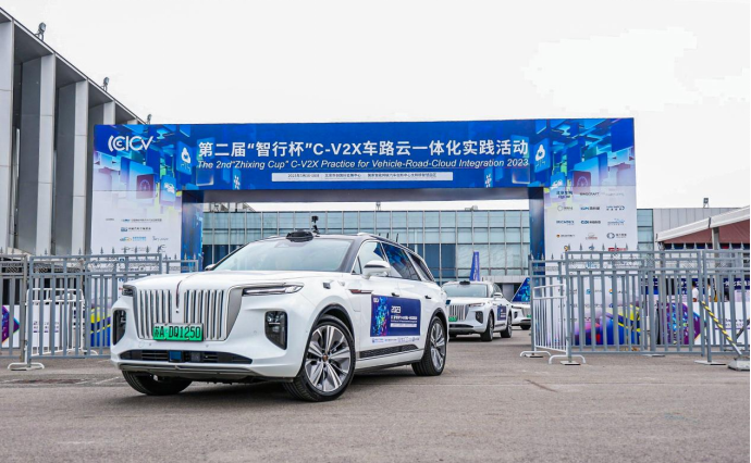 【日常稿-s602】新能源汽车迎来“淘汰赛” 核心技术创新决定品牌竞争力-06262054.png