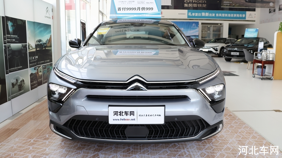 强烈推荐15万级家用B级车凡尔赛C5 X 2023款到店实拍