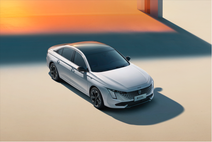 ef3b4e57d3727c1f4615d78a6f9c0e20.png 【新闻稿】旗舰进化 狮魂美学再进阶! 东风标致新508l将于8月11日上市 21158.png