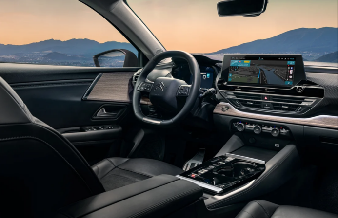 c609c7037b3b22284fc2c4df599a23a3.png 【新闻稿】以“质”取胜的关键源自用户信赖,一元竞拍凡尔赛竞价火热 顺利成交1167.png