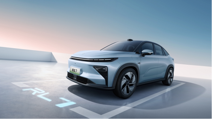 42510e71d26fe04c3e659a6b6bd5eb76.png 【final】智能后驱轿跑suv睿蓝7正式开启预售,13.37-16.37万元(1)(2)(1)520.png