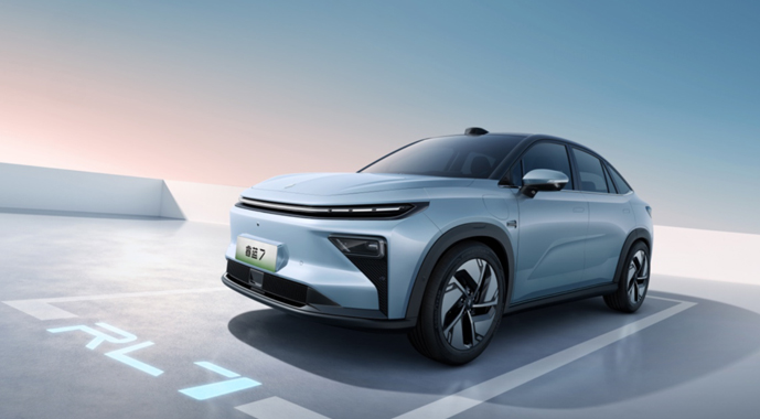 13.37万元起，智能后驱轿跑SUV 睿蓝7全球预售