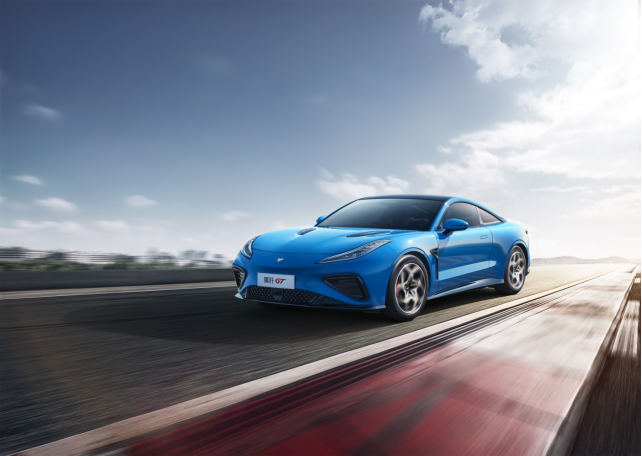 c77ec85c710e0a4dddf4690c22b7ba16.png 开过哪吒gt,他们“抛弃”了家里的豪华超跑v20230822637.png