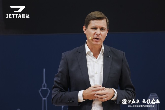 70a210f60744647982f7596b72322b78.jpg 874b06b00f.jpg