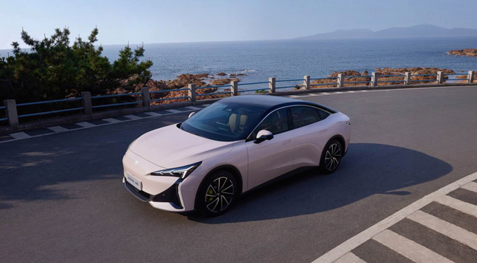 限时钜惠3.1888万 中型纯电SUV阿尔法T5入门仅需12.38万起