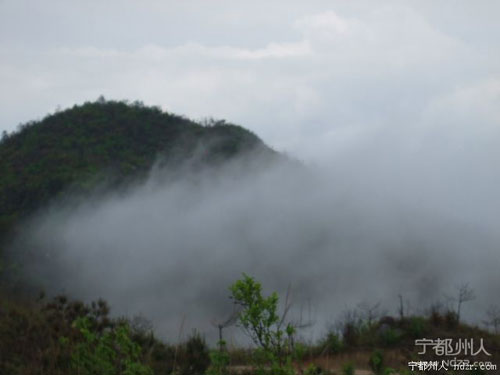 风光迤逦的邯郸武华山