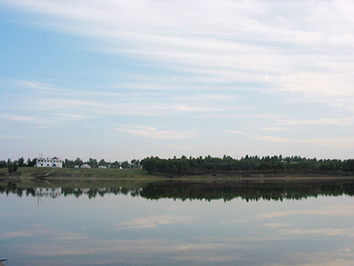 张家口太子湖草原精彩依旧